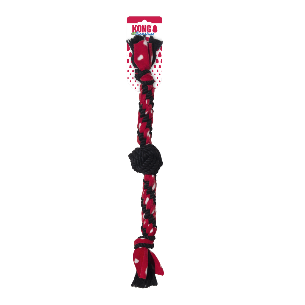 כלב משחק עם Signature Rope Dual Knot ובסופו כדור מהסדרה של KONG.