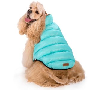 מעיל דו־צדדי לכלבים בצבעי תכלת־מוקה.