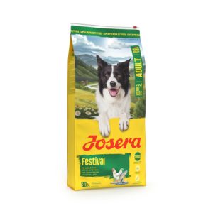 מזון יבש לכלבים עם שילוב עוף וסלמון ורוטב להעצמת טעם ועידוד אכילה